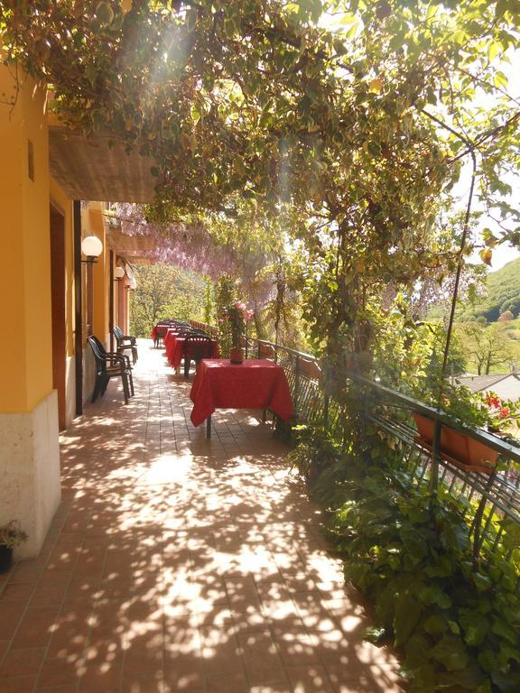Hotel Montebaldina San Zeno di Montagna Dış mekan fotoğraf