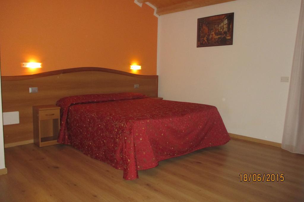 Hotel Montebaldina San Zeno di Montagna Dış mekan fotoğraf