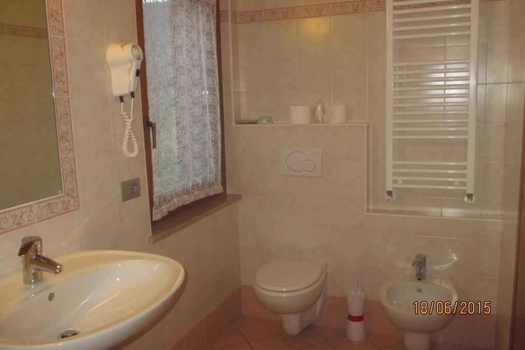 Hotel Montebaldina San Zeno di Montagna Dış mekan fotoğraf