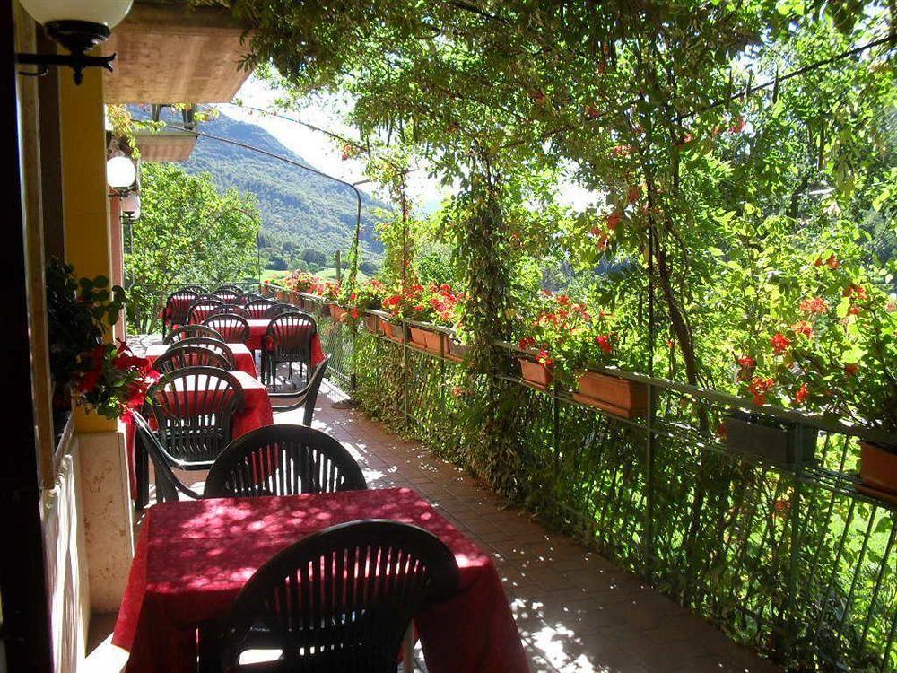 Hotel Montebaldina San Zeno di Montagna Dış mekan fotoğraf